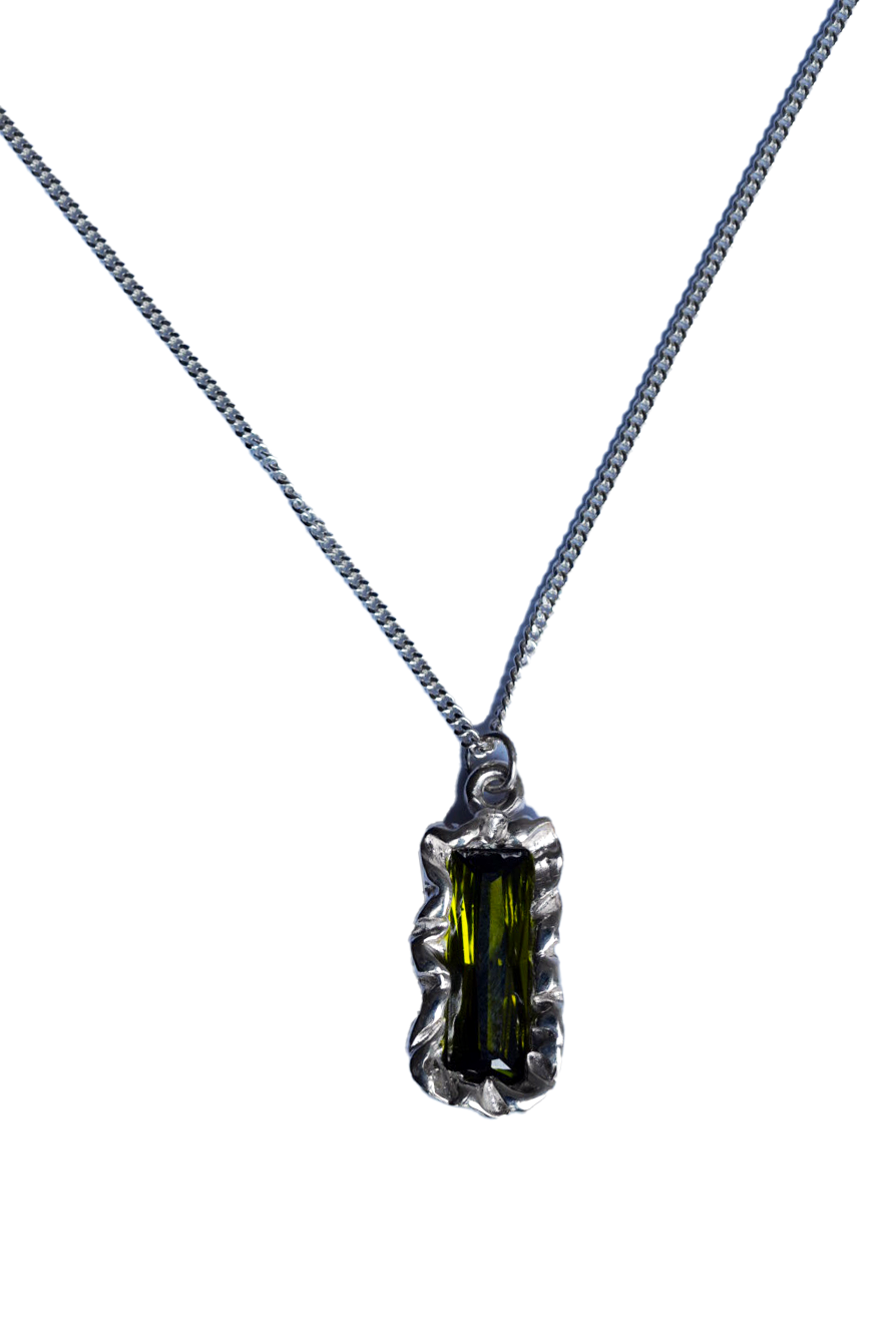 Apparition Pendant & Chain